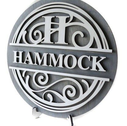 Customized Round Family Name Sign for Home Decor